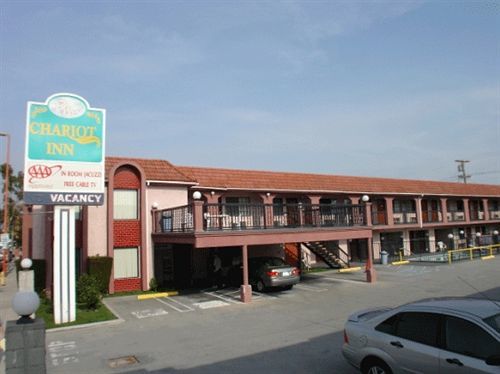 Chariot - Pasadena Motel 2*